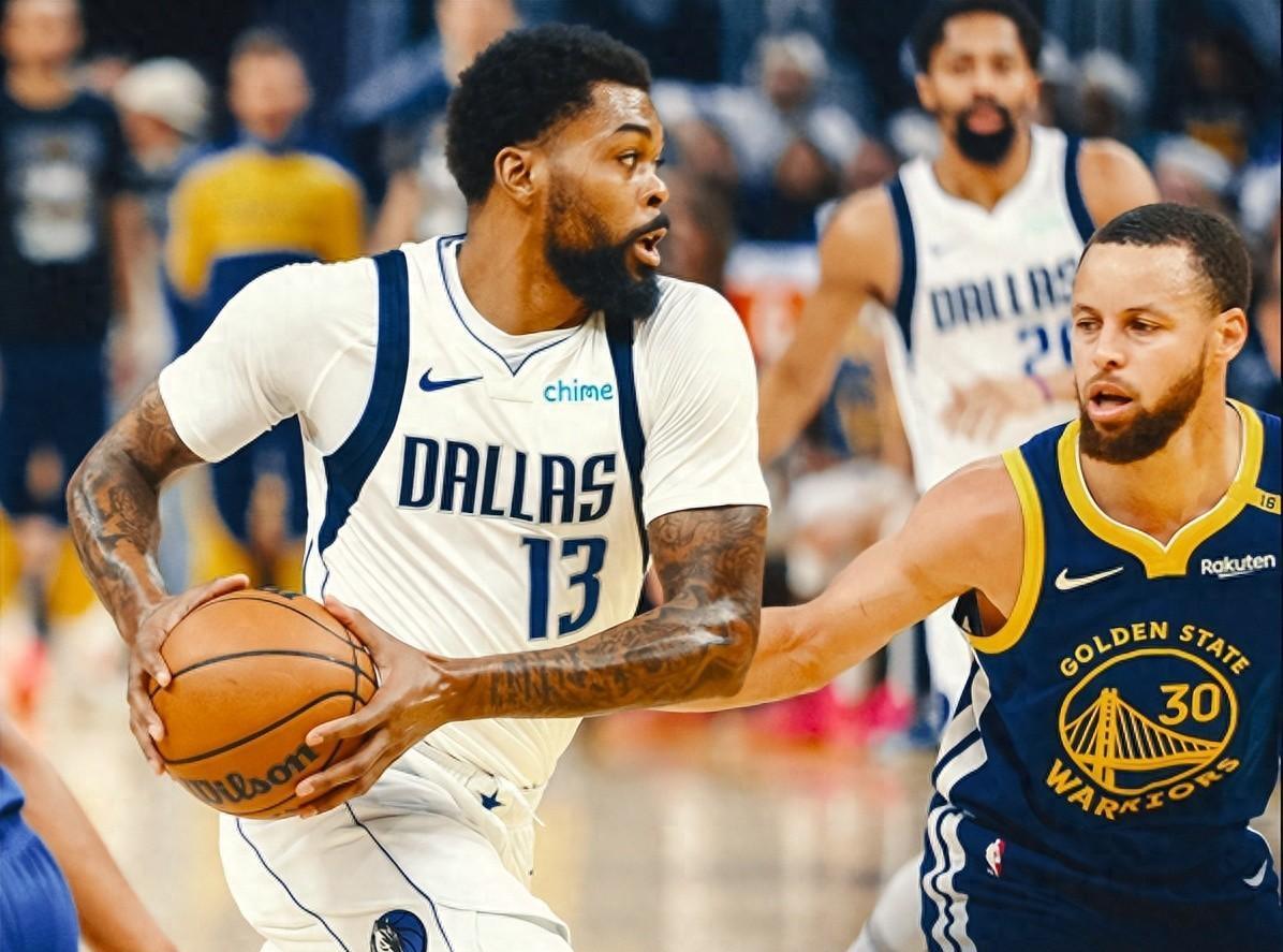 kaiyun-库里高尔夫赛场夺冠