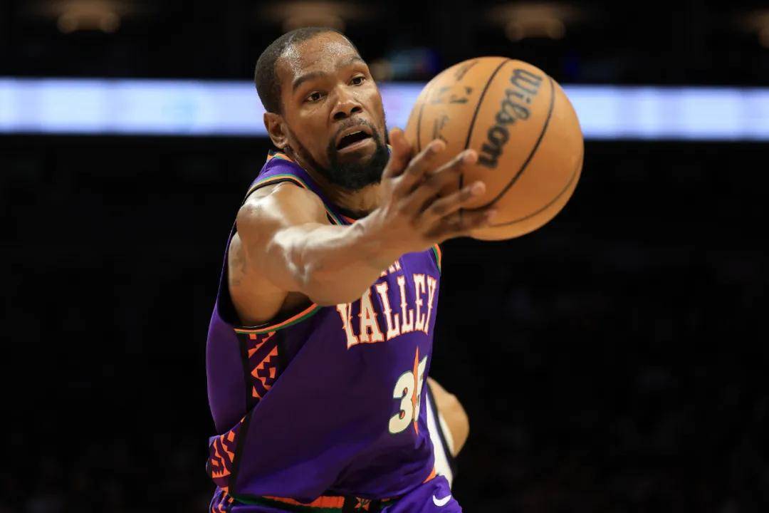 开云官网-晋级下一阶段引发热议！，杜兰特在澳大利亚队比赛中险胜上演精彩一战的简单介绍